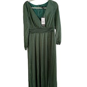 Emerald green womens sparkle evening gown size 16 NWT